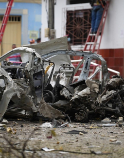 Siete atentados causan al menos un muerto en Colombia