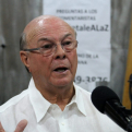 Hipólito Mejía emplaza a director de Bienes Nacionales aclarar ``mafia`` de tierras