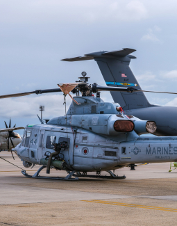 Afirman Estados Unidos se prepara bombardear instalaciones militares de Venezuela