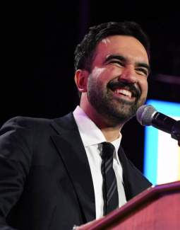 Demócrata Zohran Mamdani gana alcaldía de Nueva York