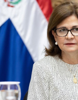 Vicepresidenta RD dice se investigan causas de apagón nacional del martes