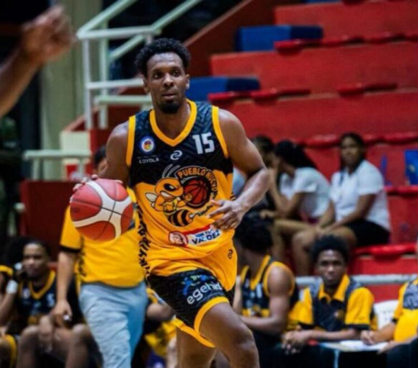 Ciro Pérez, Canastica, Buitres y Pueblo Nuevo aseguran pase al Round Robin en Baloncesto Superior de San Cristóbal