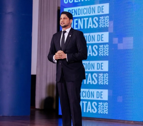 Senador Gustavo Lara rinde cuentas de su gestión 2024-2025