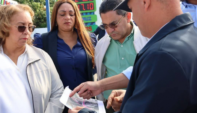 Comisión de Obras Públicas se reúne con autoridades en busca de solución a cruces en autopista seis de noviembre