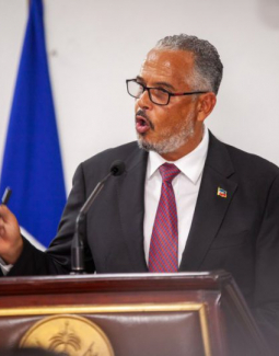 Estados Unidos apoya liderazgo del primer ministro haitiano Alix Didier