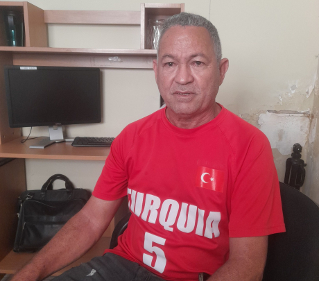 Presentaran en SC premier de la película ``Historia para la Historia``