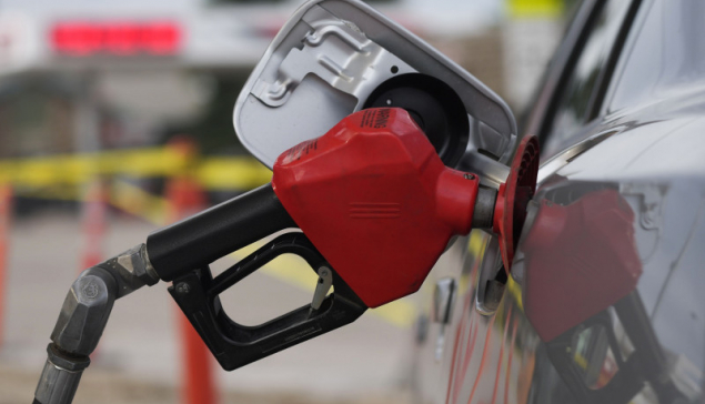 Rechazan alza en el costo de las gasolinas y el gasoil