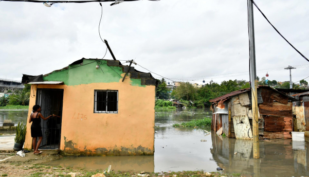 Más de 6 mil viviendas han sido afectadas por lluvias en el pais informa el COE