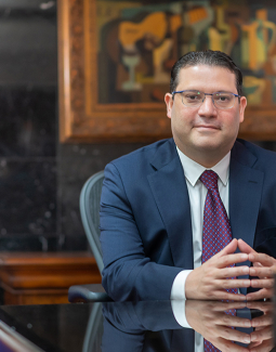 Yayo Sanz Lovatón afirma expresidente Medina se equivocó al decir gobierno no tiene un plan ante crisis