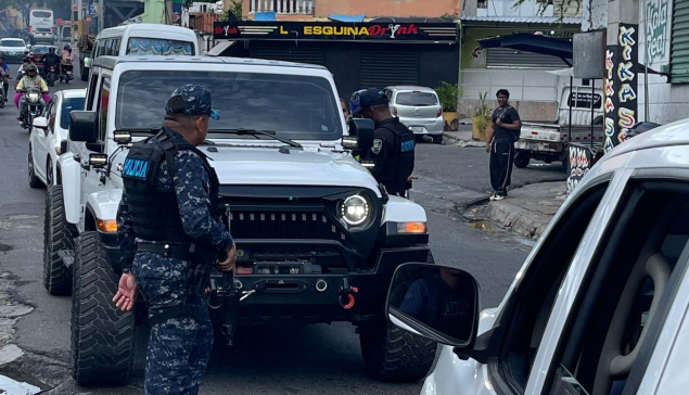 Regional de la Policía realiza operativo en distintos sectores de Haina para garantizar el orden 