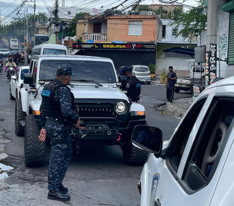 Regional de la Policía realiza operativo en distintos sectores de Haina para garantizar el orden 