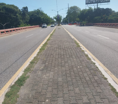 Elvis Rosario presenta propuesta para mejorar seguridad vial en Autopista 6 de noviembre