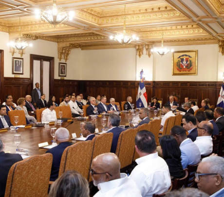 Gobierno RD anuncia nuevas medidas para mitigar crisis